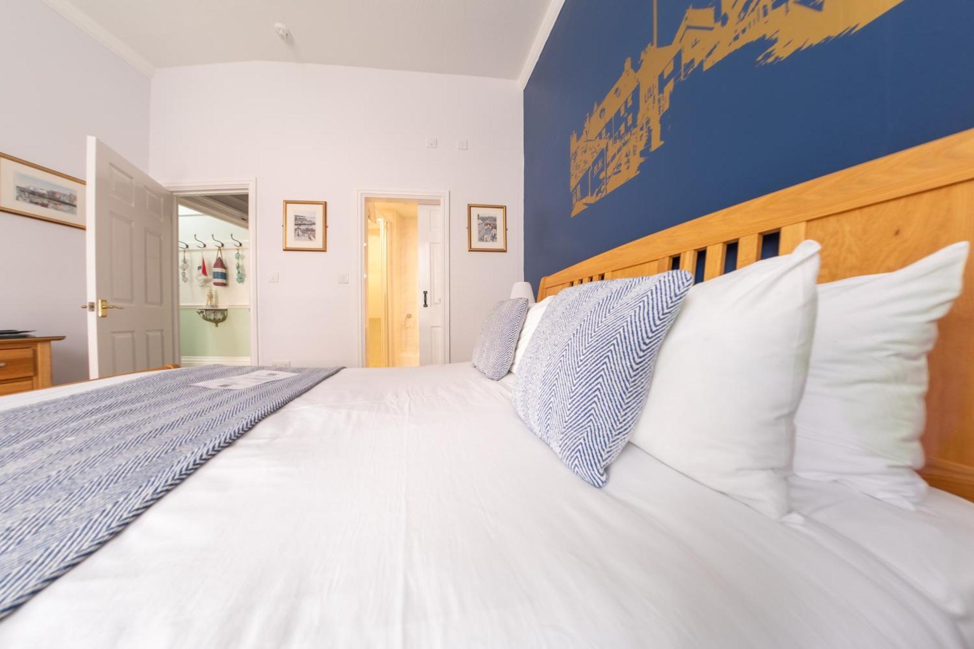 וויטבי Number 7 Guest House מראה חיצוני תמונה